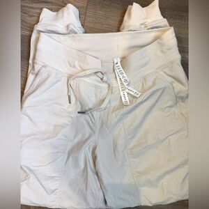 Lululemon dance studio joggers. White opal. Size 8